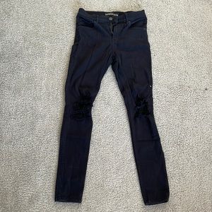 Express ripped skinny black jeans. High rise. Size 6.